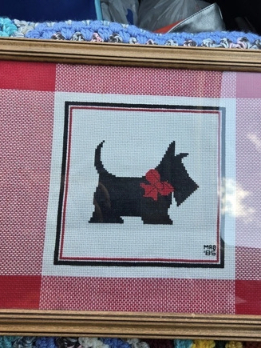 Framed Scottie Dog Fiber Art in Red & Black